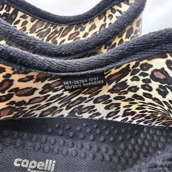 Capelli New York Leopard Print Short Ankle
Slip-On Rain Wellies Boots - Size 9 - Picture 7 of 8